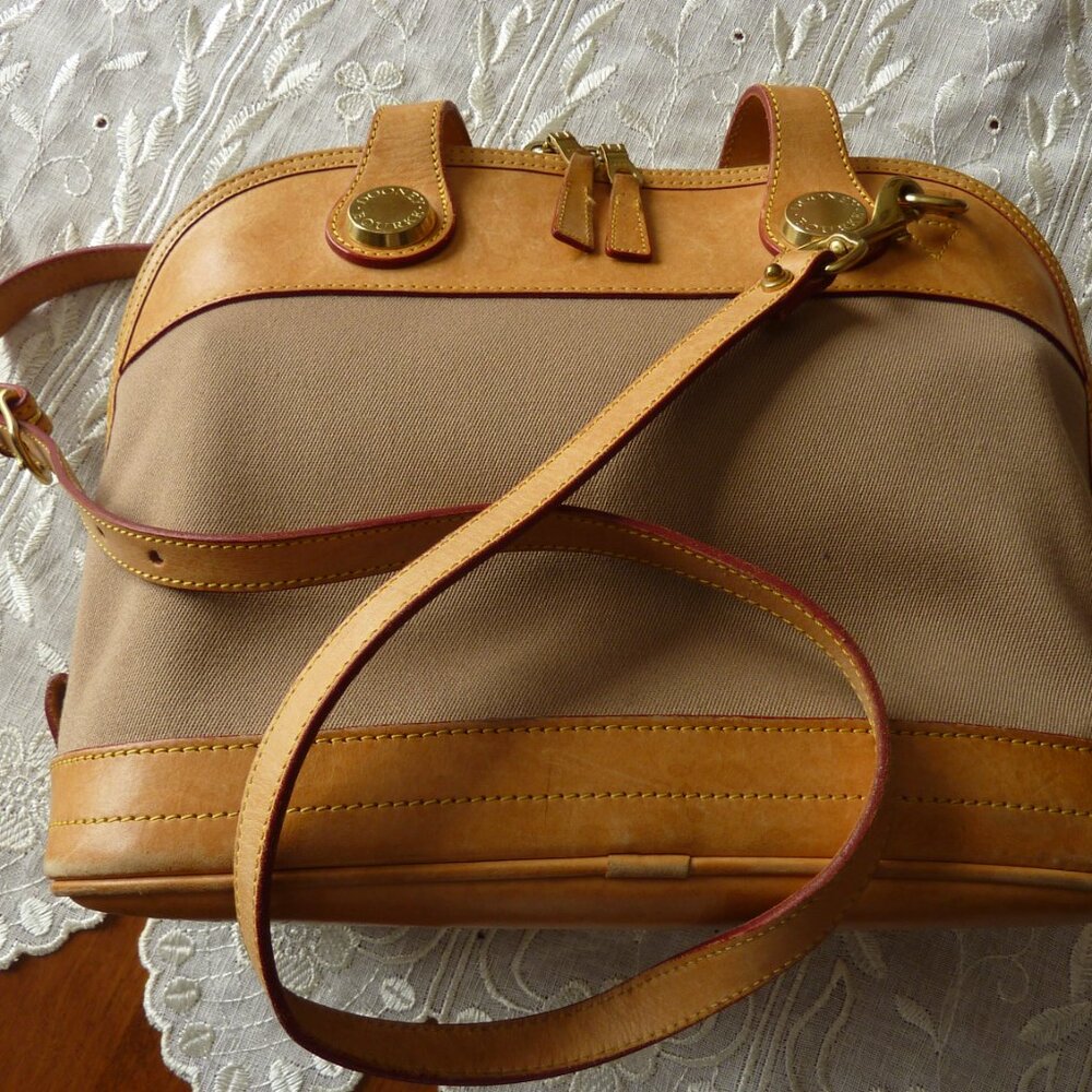 Vintage Dooney Bourke 1980 handbag